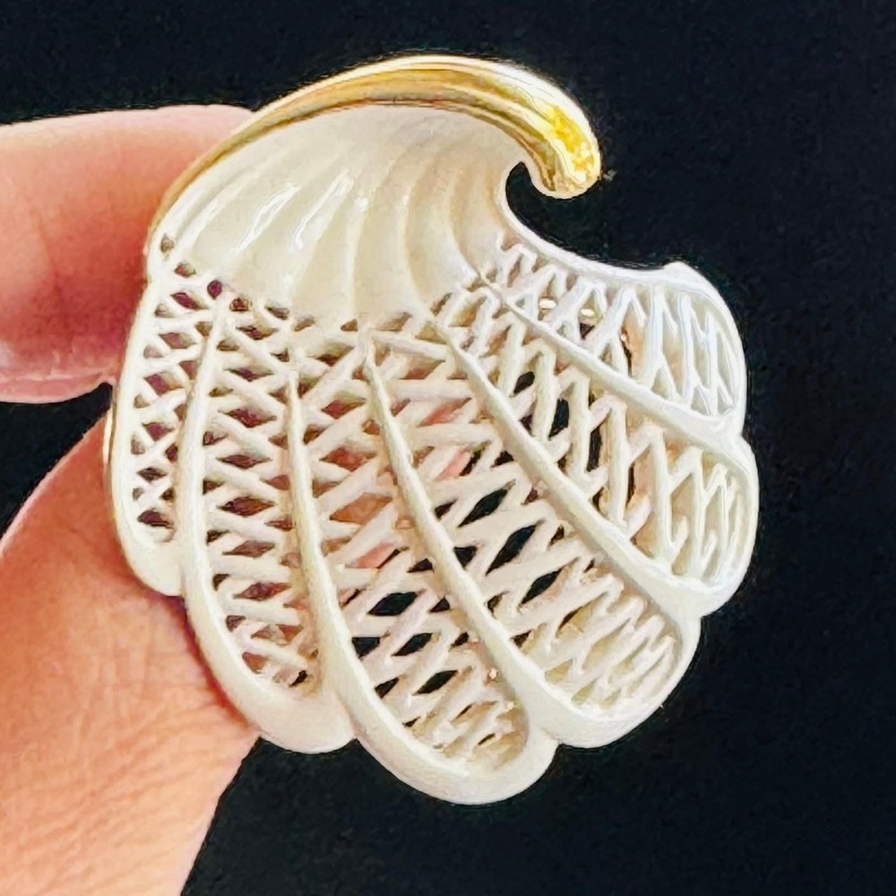 Vintage Monet Gold Tone White Enamel Seashell Brooch Pin Signed Beach Nautical